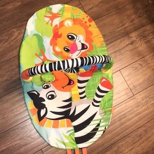 PORTABLE SAFARI TUMMY TIME AND PLAY MAT